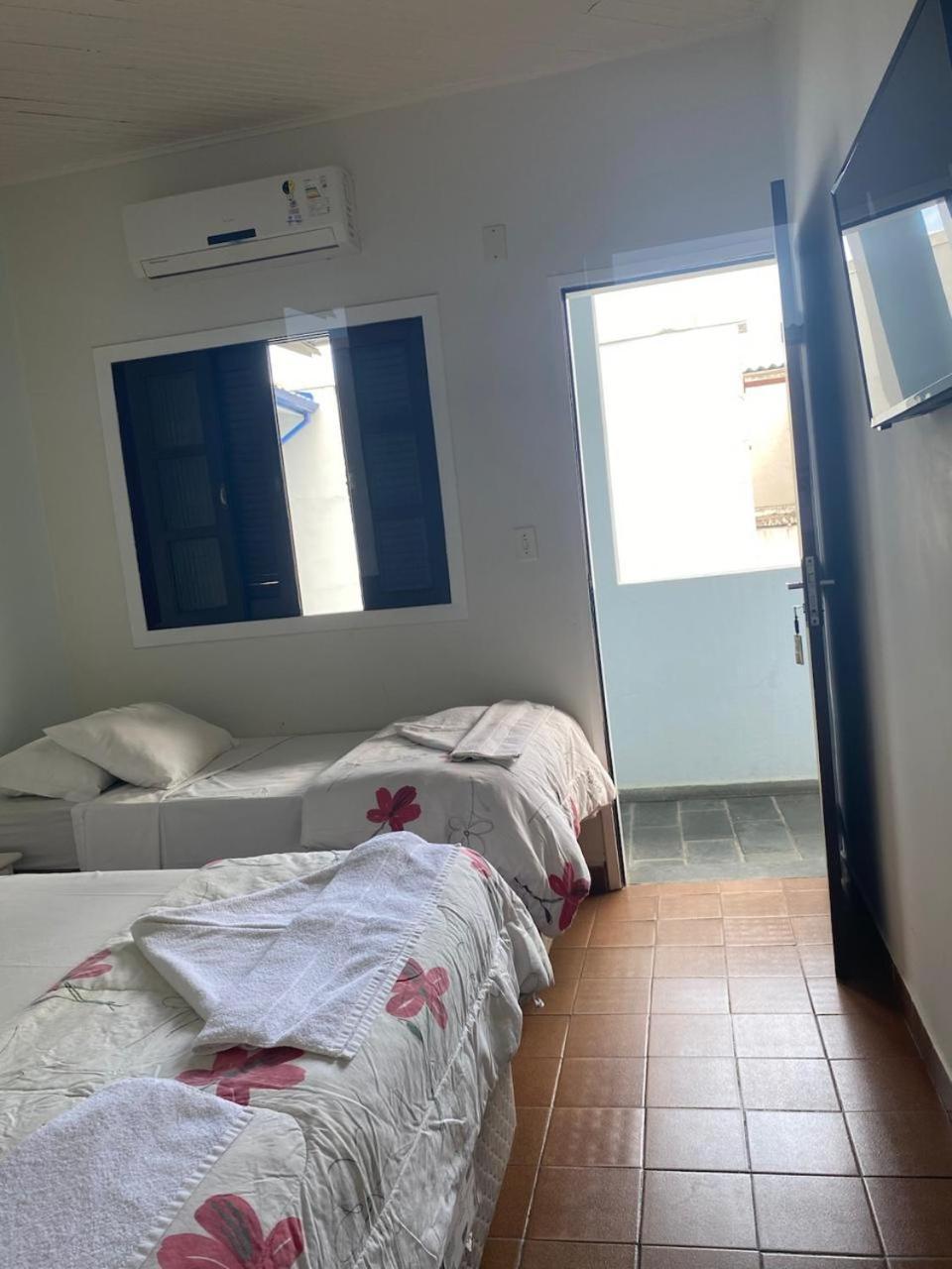 Hotel Pousada Garoupas Sao Sebastiao  Εξωτερικό φωτογραφία